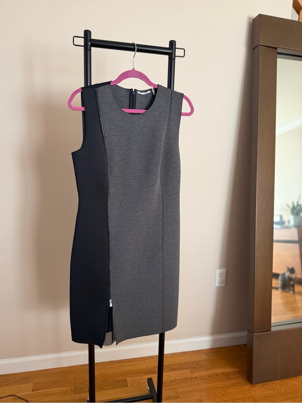 Tahari Gray and Black Sheath Zip-Accent Mini Dress - Picture 3 of 7